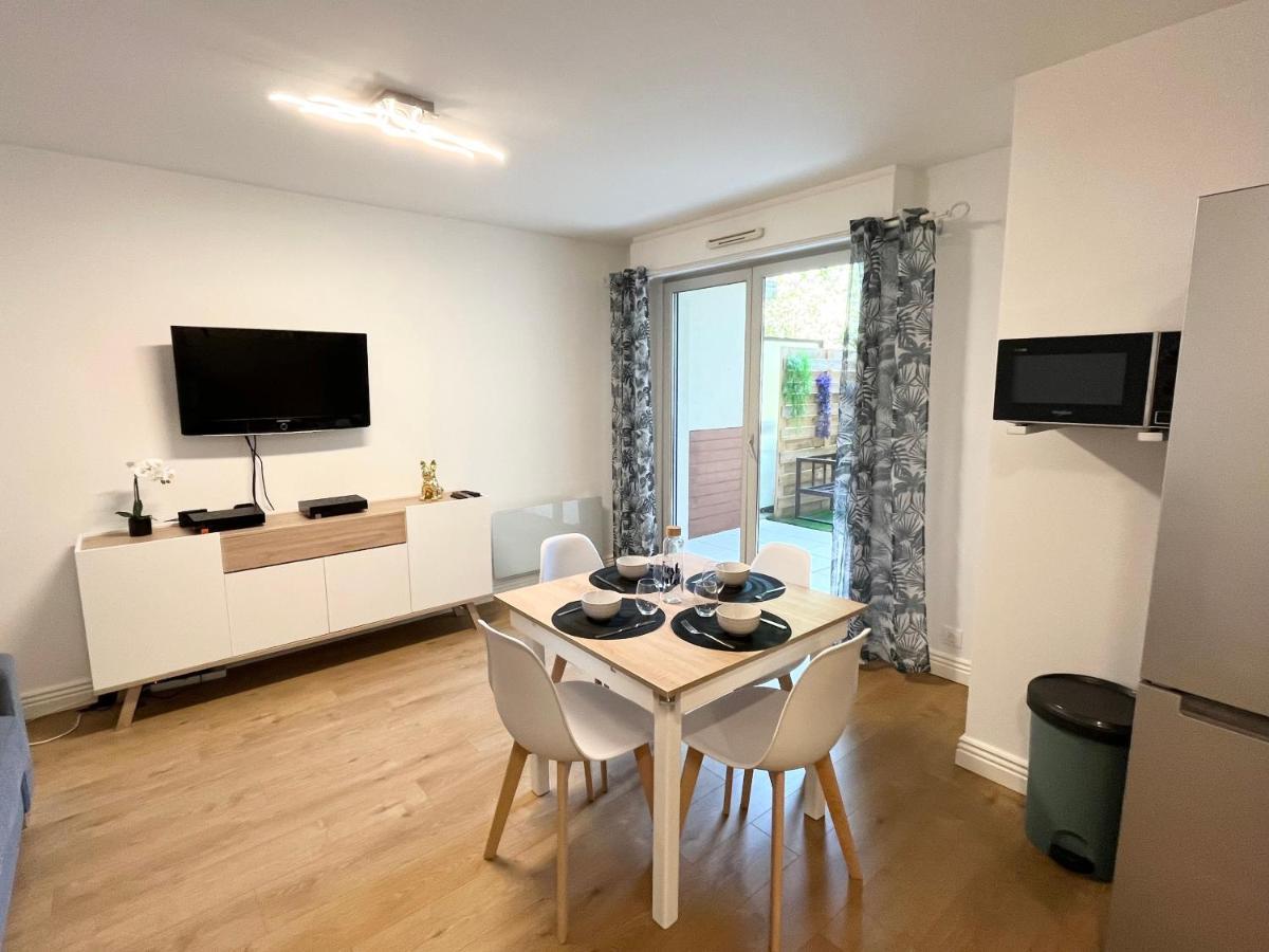Appartement Deux pièces cosy à La Croisette à Carrières-sous-Poissy Extérieur photo